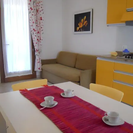 Apartamento Charming For Up To 4 Guests Bibione