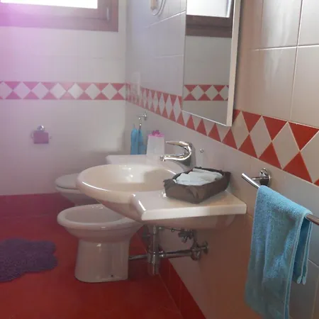 Apartment Charming For Up To 5 Guests - Beahost *