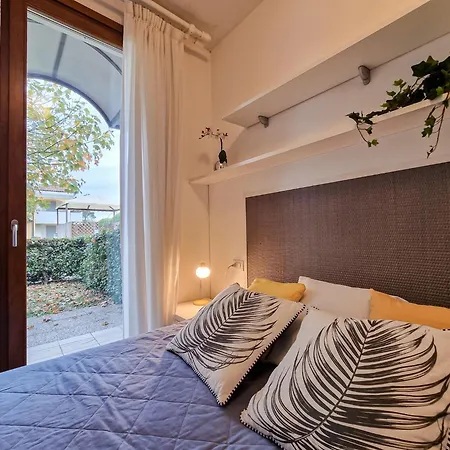 Charming For Up To 4 Guests *